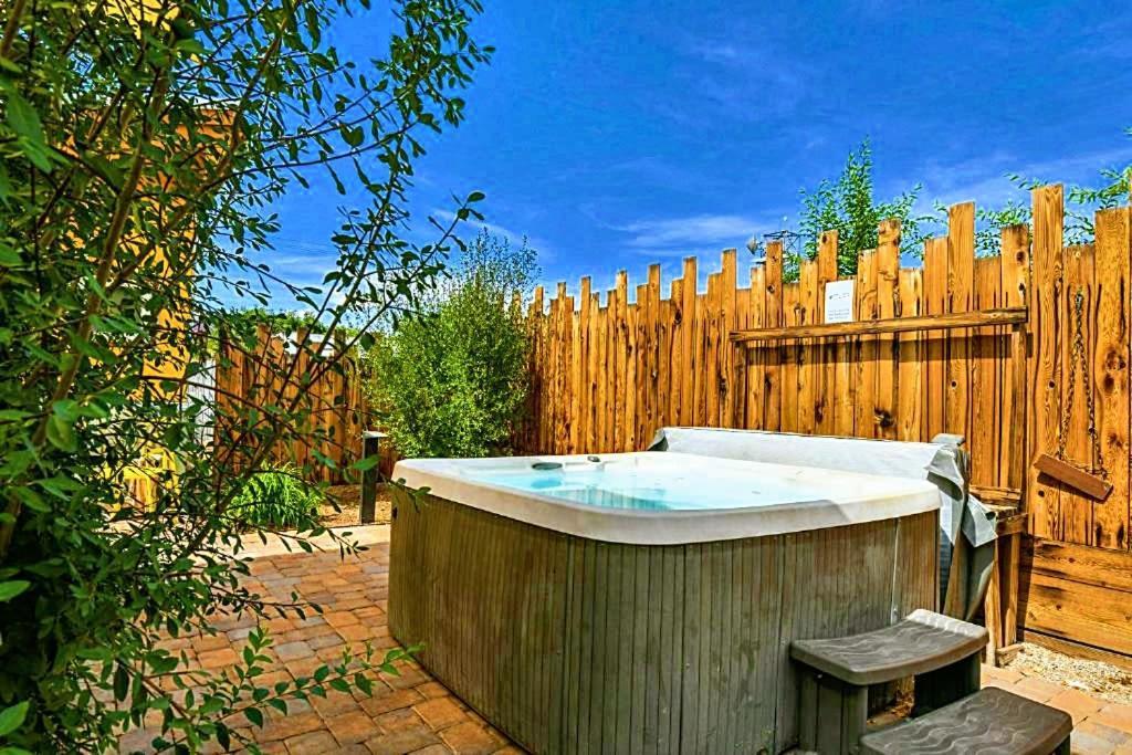 Downtown Kokopelli West 8 - Newly Remodeled Stylish Studio Moab Exterior photo